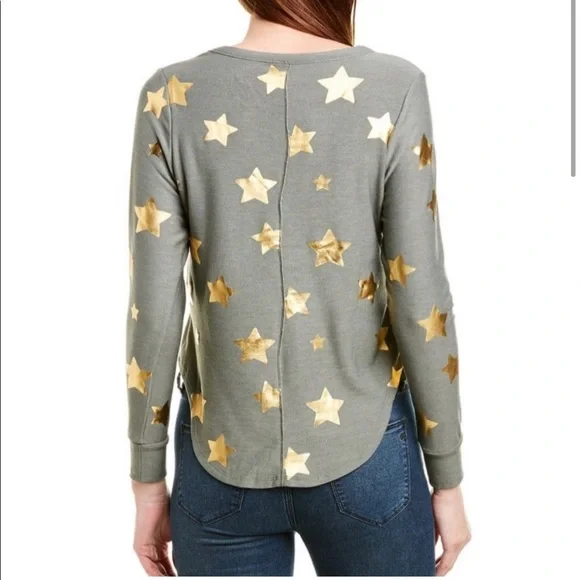METALLIC STAR PRINT SWEATSHIRT IN SAFARI - Picture 2 of 8